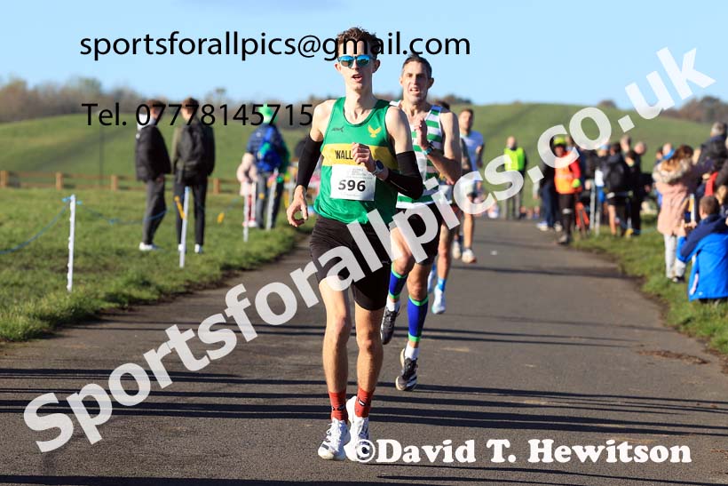 Senior Men and Womens 2023 Heaton Memorial 10k Road Race, Newcastle Town Moor, Newcastle.  Photo: David T. Hewitson/Sports for All Pics